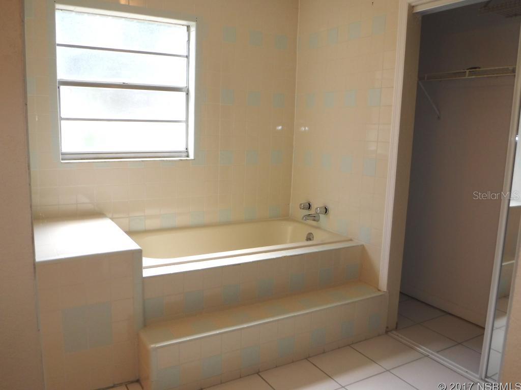 Fairway Unit 06 - Residential