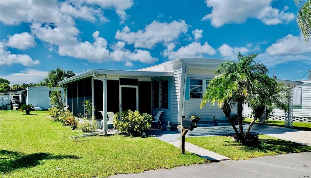Photo of 82 DEL RIO DRIVE, PALMETTO, FL 34221 (MLS # A4555379)