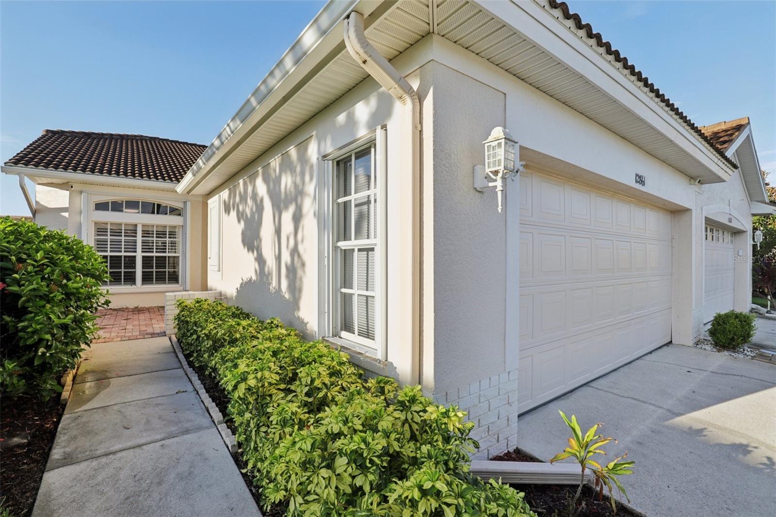 12861 DEVONSHIRE LAKES CIRCLE