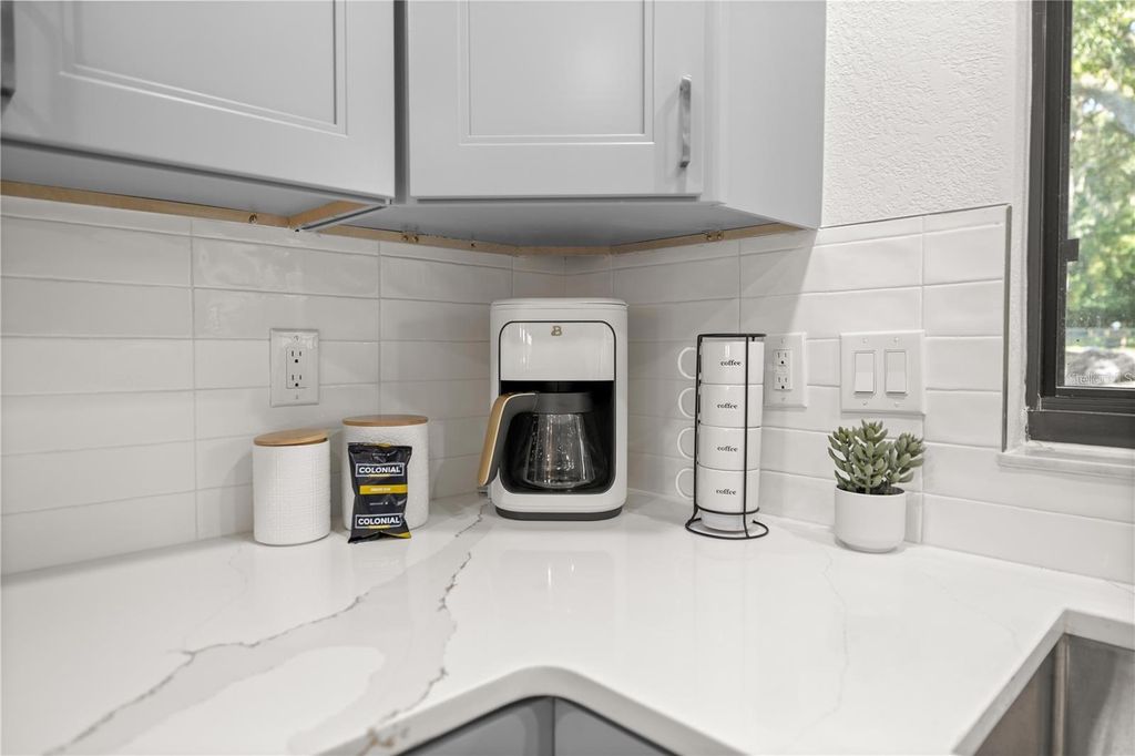 Photo of 10380 NW 21st Street, Ocala, FL 34482 (MLS # OM720814)