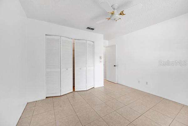 HIGHLAND LAKES VILLA CONDO I - Residential