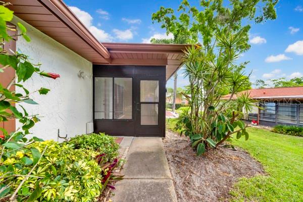 HIGHLAND LAKES VILLA CONDO I - Residential