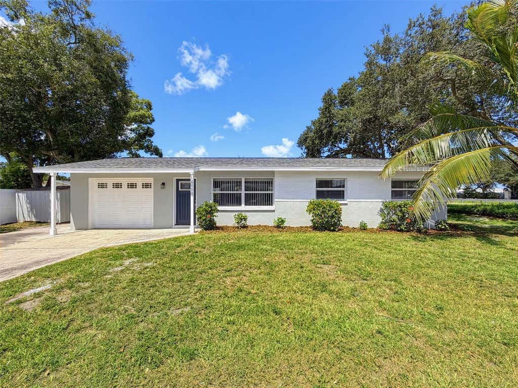 Photo of 14998 Mockingbird Lane, Clearwater, FL 33760 (MLS # W7888749)