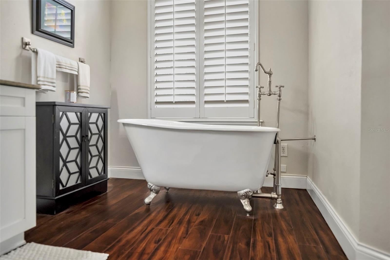 SWEETWATER SPGS - Residential