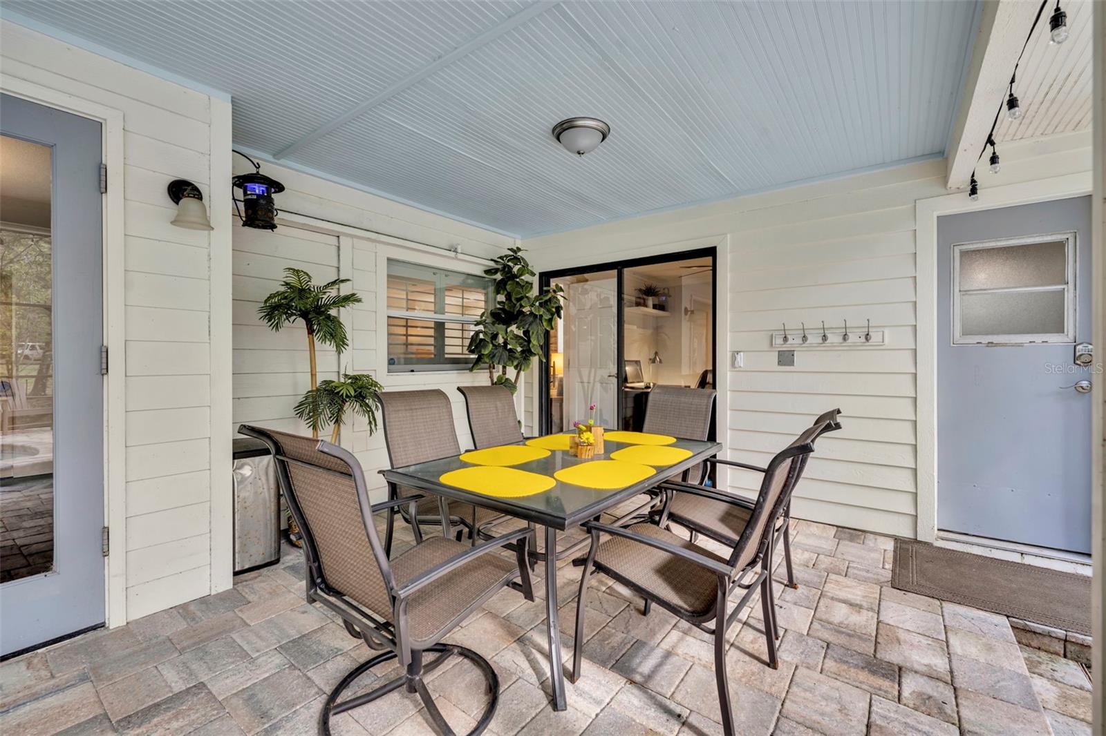 SWEETWATER SPGS - Residential