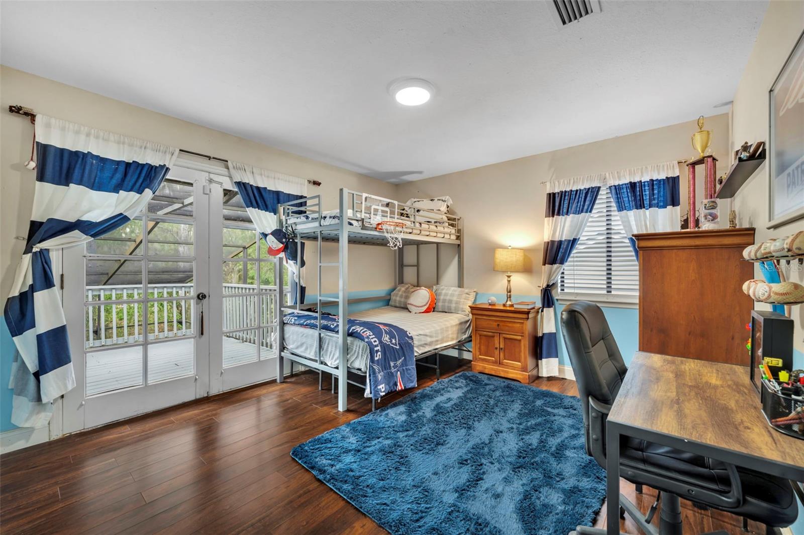 SWEETWATER SPGS - Residential