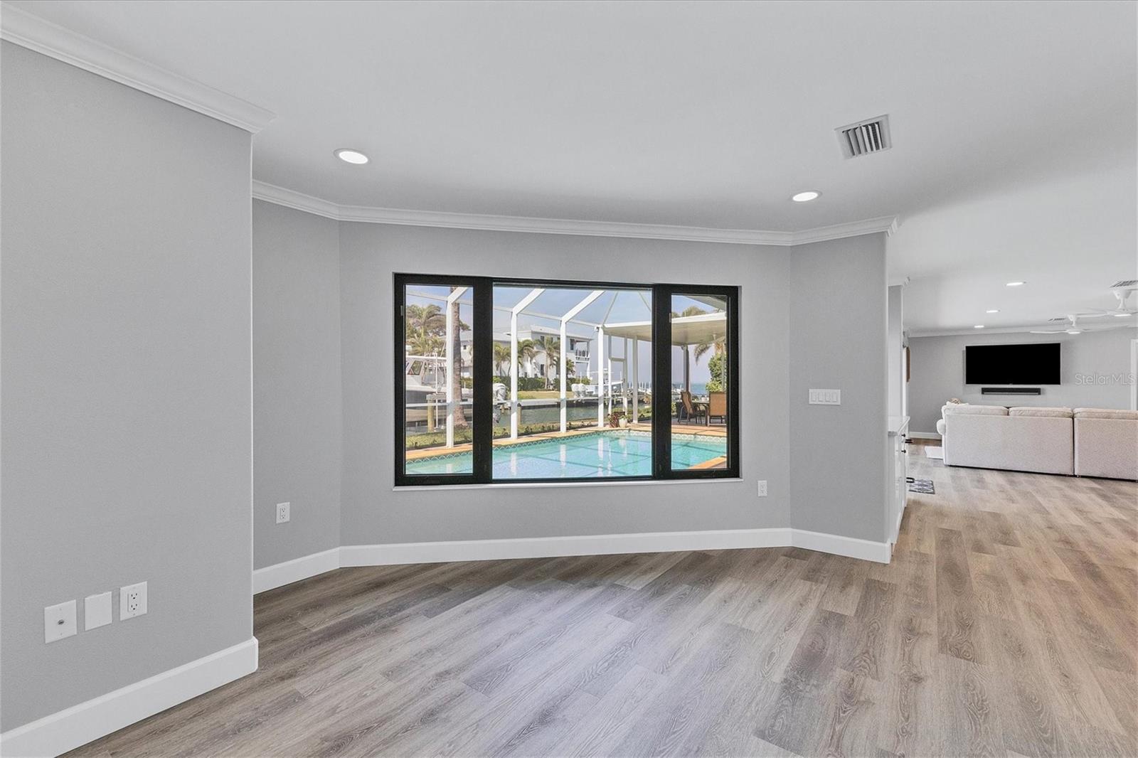 COUNTRY CLUB SHORES SEC 02 - Residential