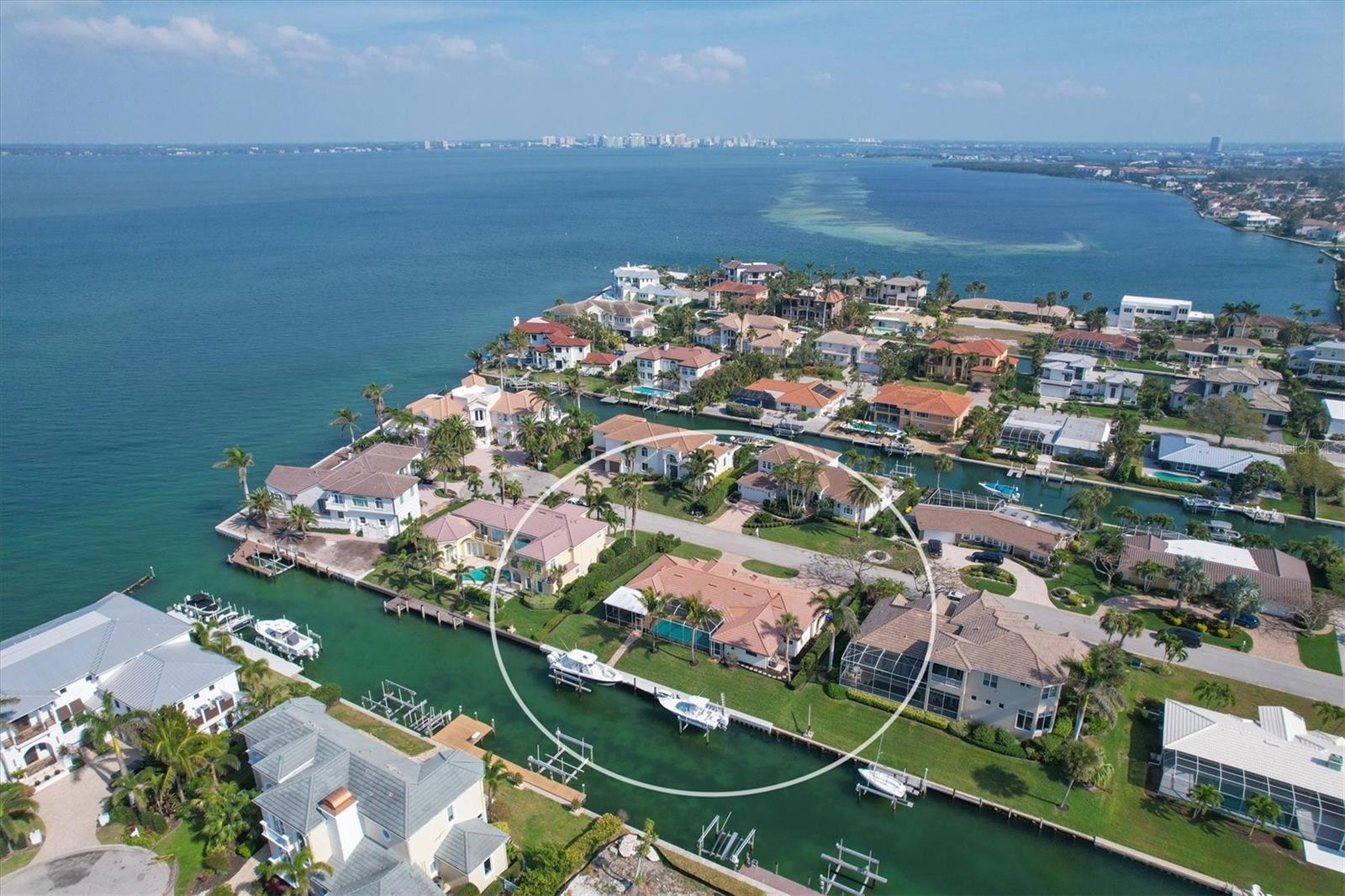 COUNTRY CLUB SHORES SEC 02 - Residential