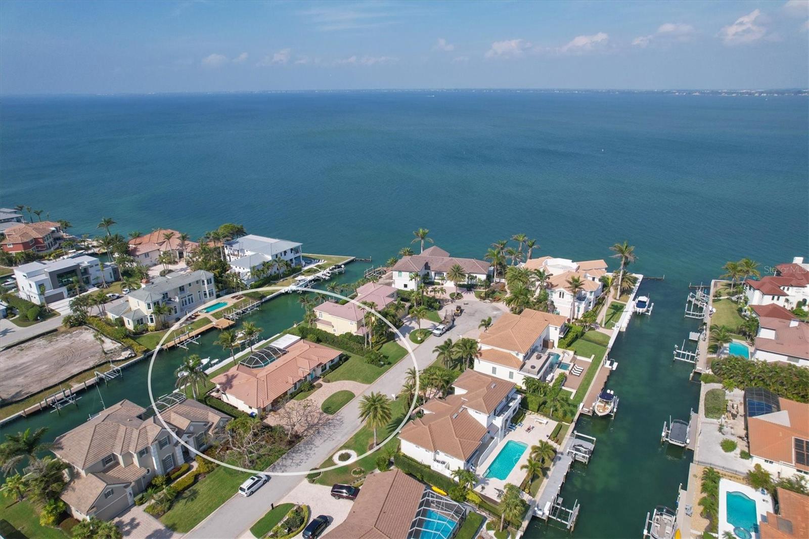 COUNTRY CLUB SHORES SEC 02 - Residential