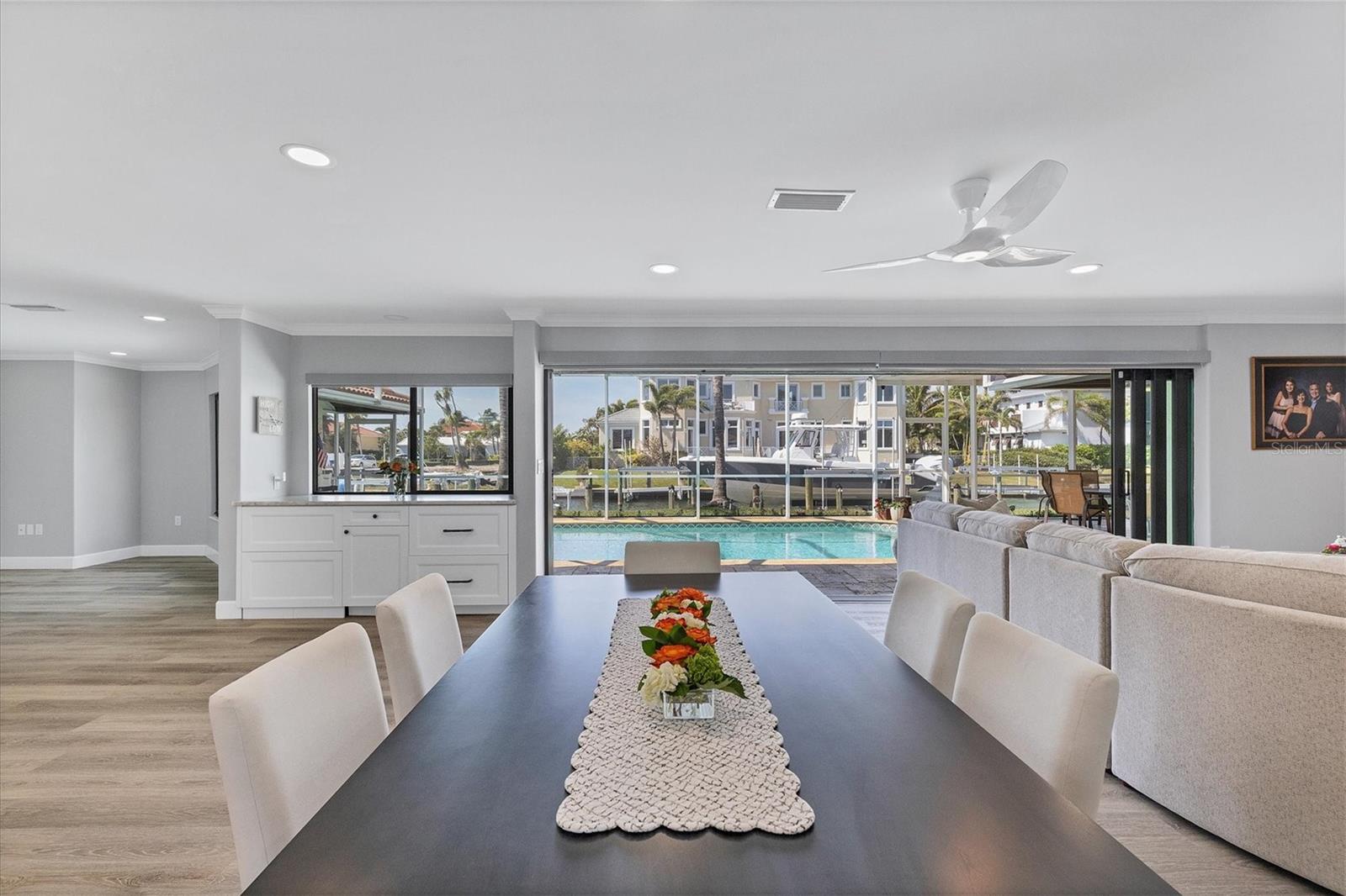 COUNTRY CLUB SHORES SEC 02 - Residential