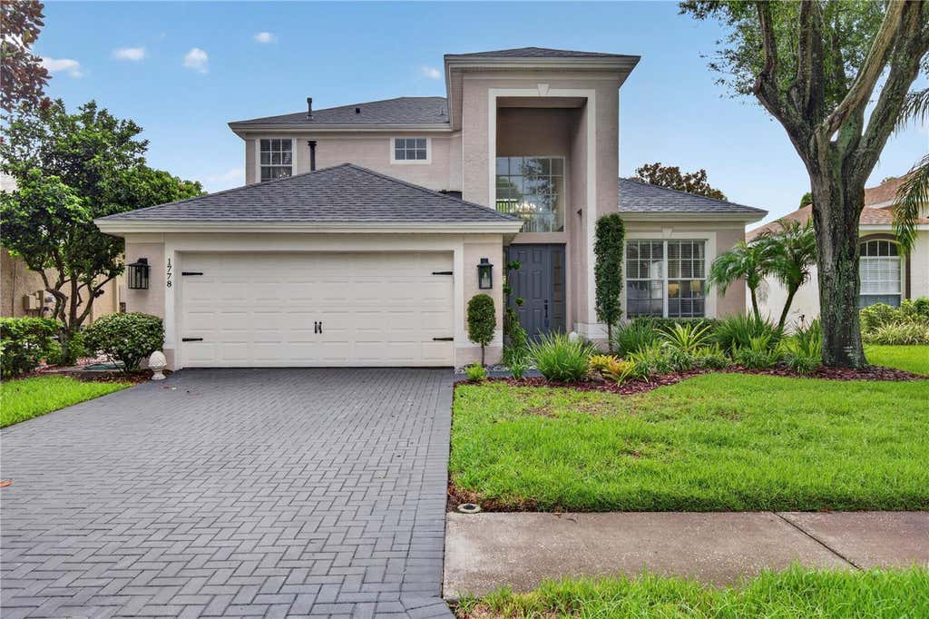 Photo of 1778 Briland Street, Tarpon Springs, FL 34689 (MLS # TB8535648)