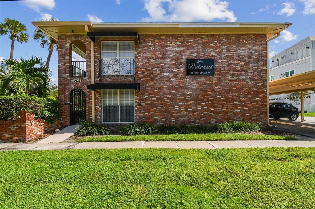 Photo of 208 Danube Avenue #101, Tampa, FL 33606 (MLS # TB8385841)