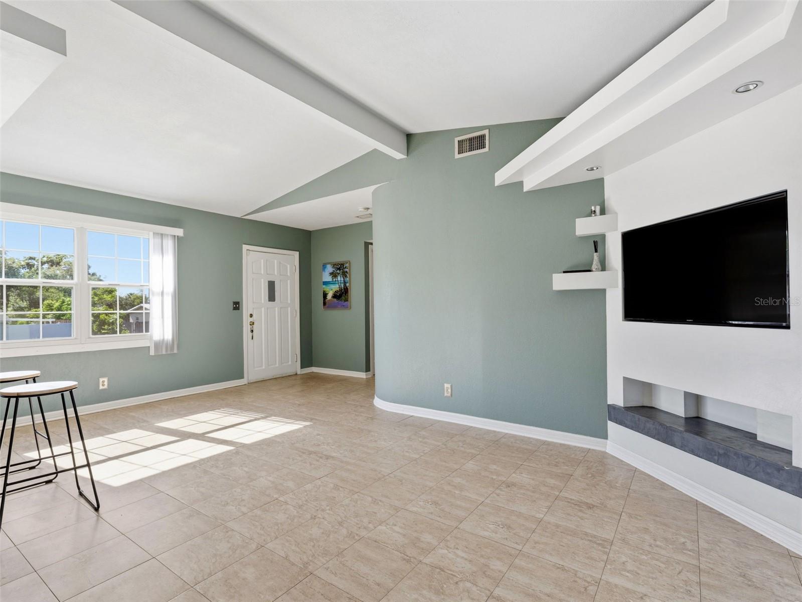 UNPLATTED - Residential