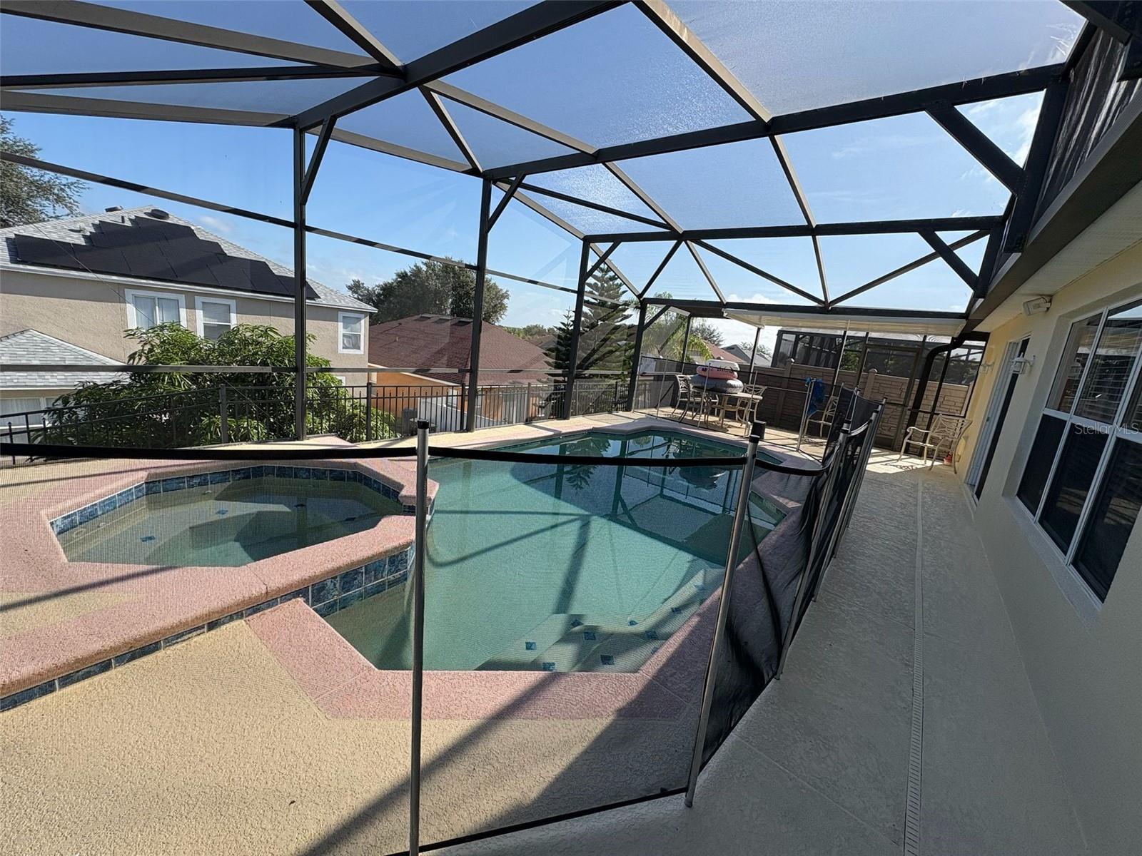 662 ROSSELLI BOULEVARD