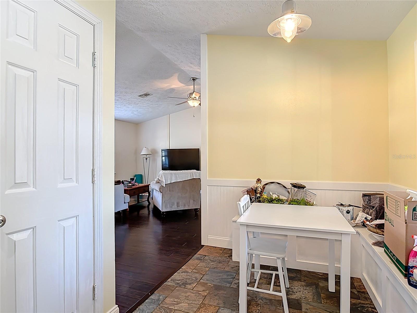 SOUTH OAK FOREST - Residential