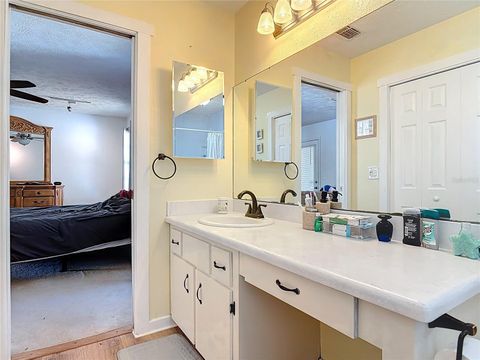 Tiny photo for 4790 SE 33rd Avenue, Ocala, FL 34480 (MLS # G5109009)