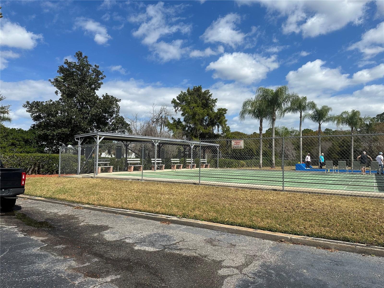 SOMERSET VILLAGE - Residential