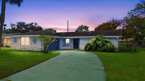 Photo of 1312 Margina Avenue, Daytona Beach, FL 32114 (MLS # V4951971)