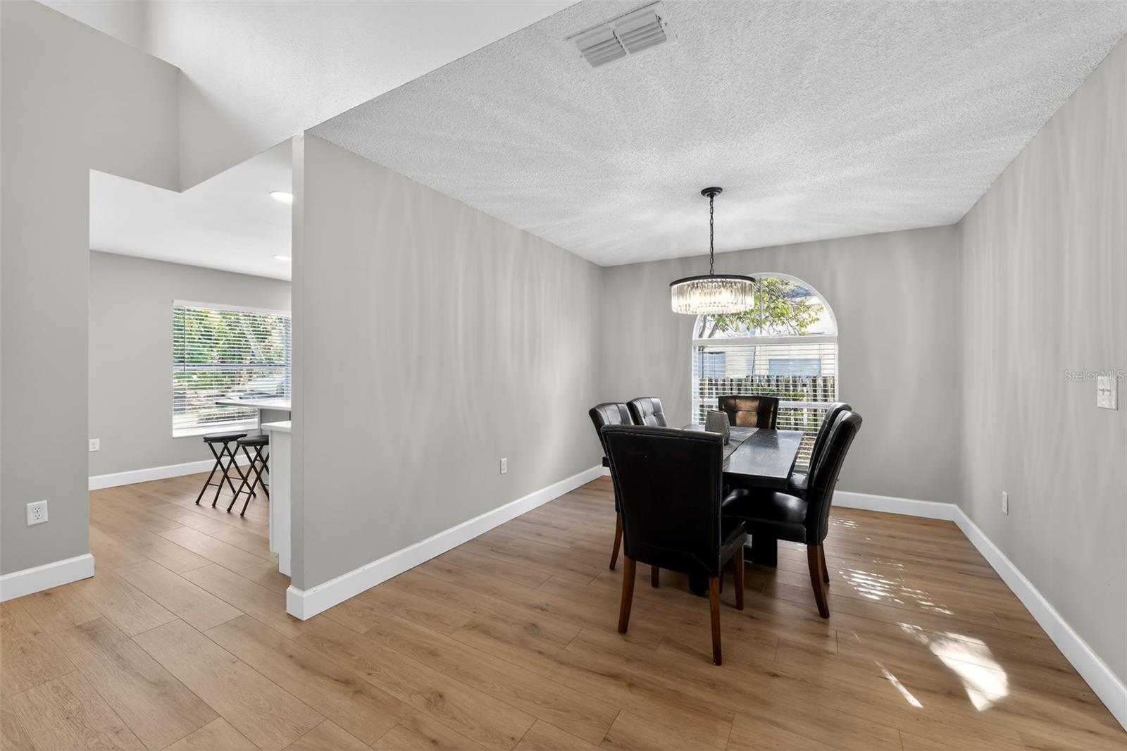 BRADEN RIVER LAKES - Residential