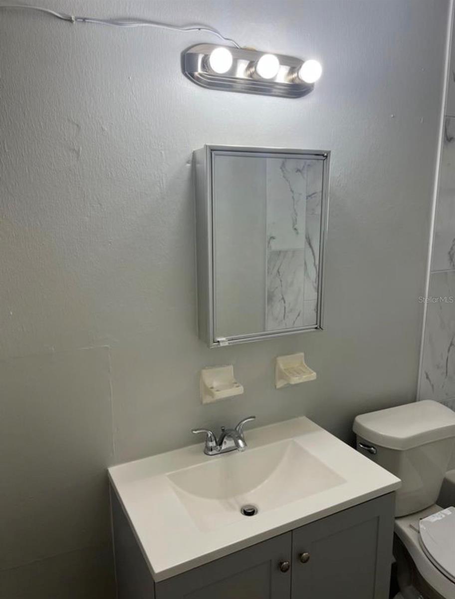 FERN CLIFF - Residential Lease