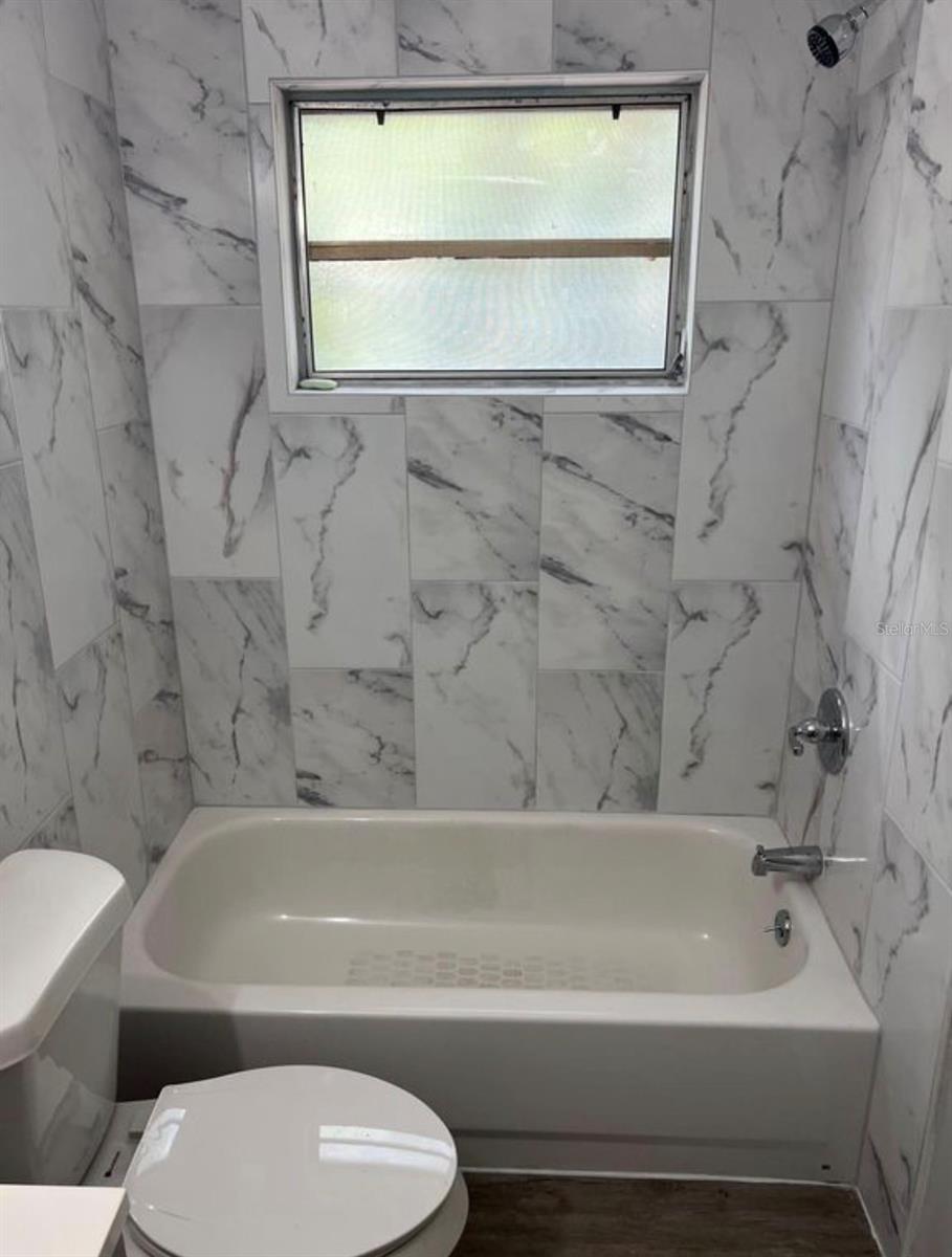 FERN CLIFF - Residential Lease