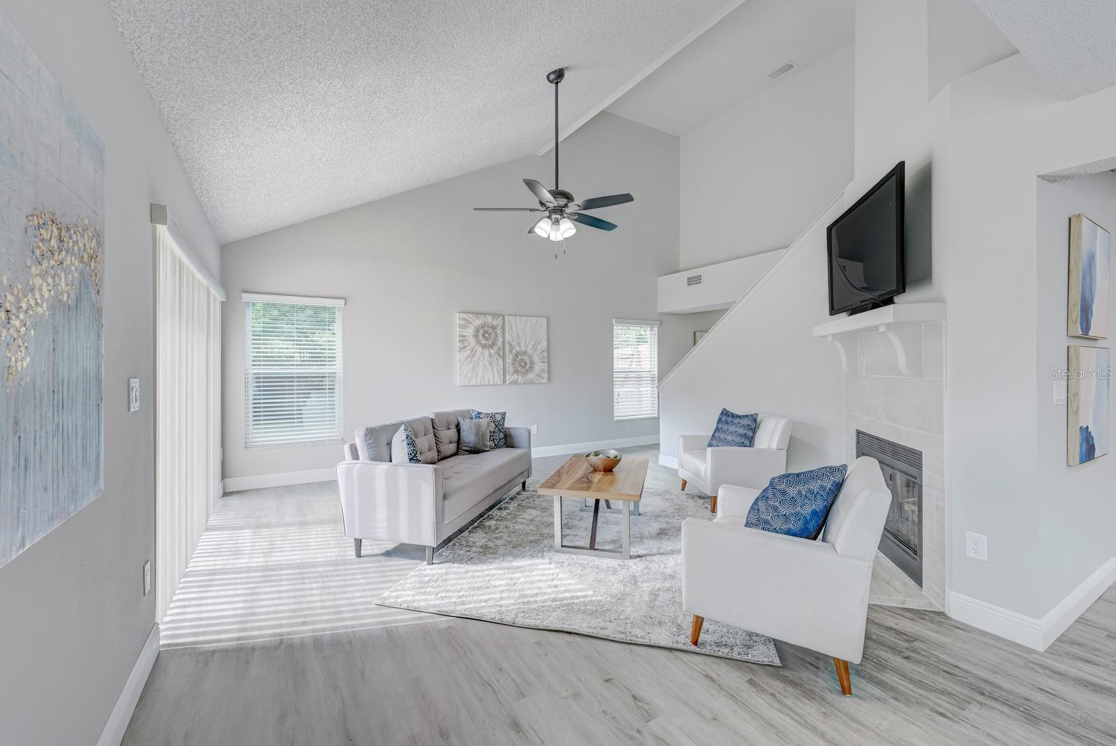 LAKEWOOD AT THE CROSSINGS UNIT 1 - Residential