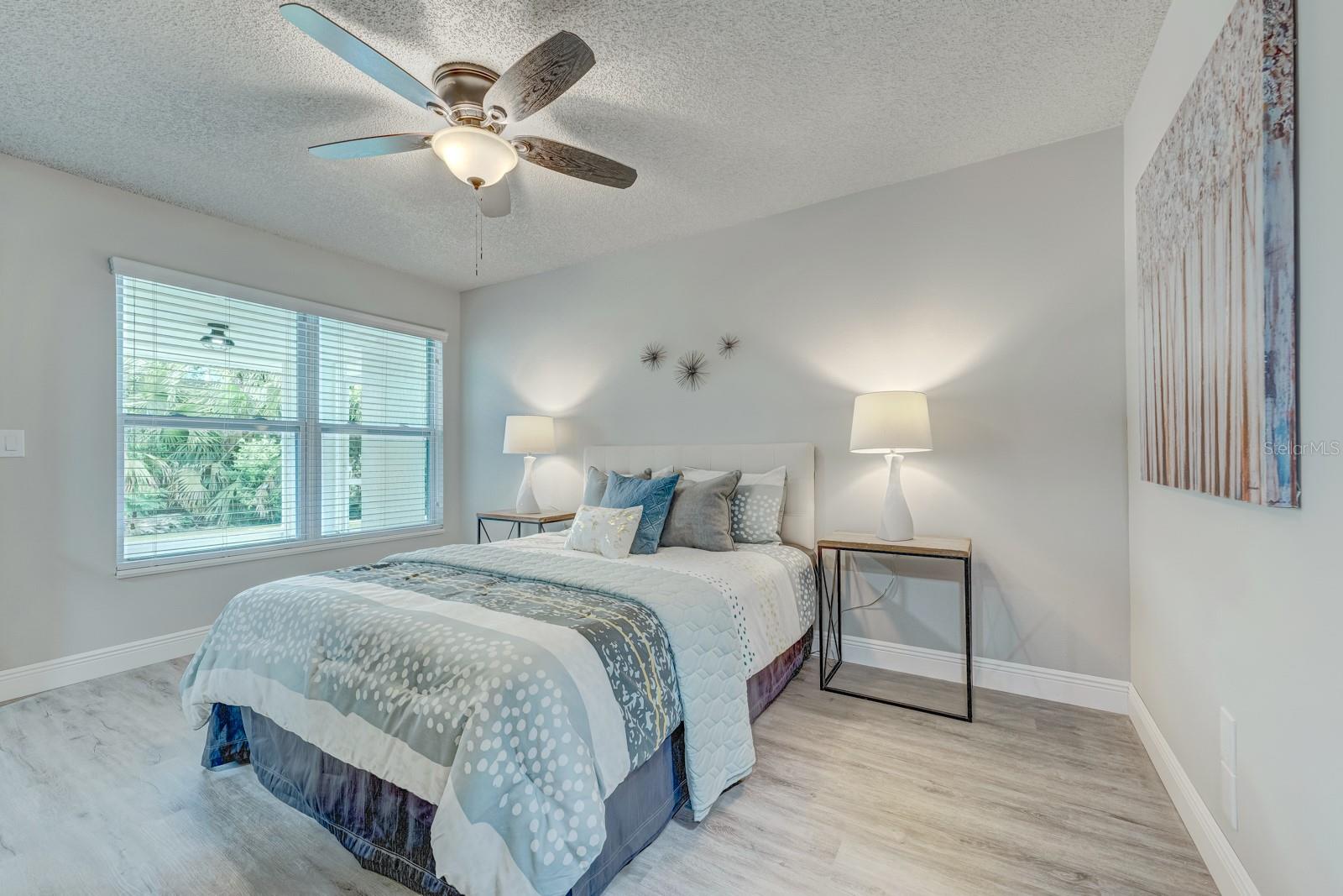 LAKEWOOD AT THE CROSSINGS UNIT 1 - Residential