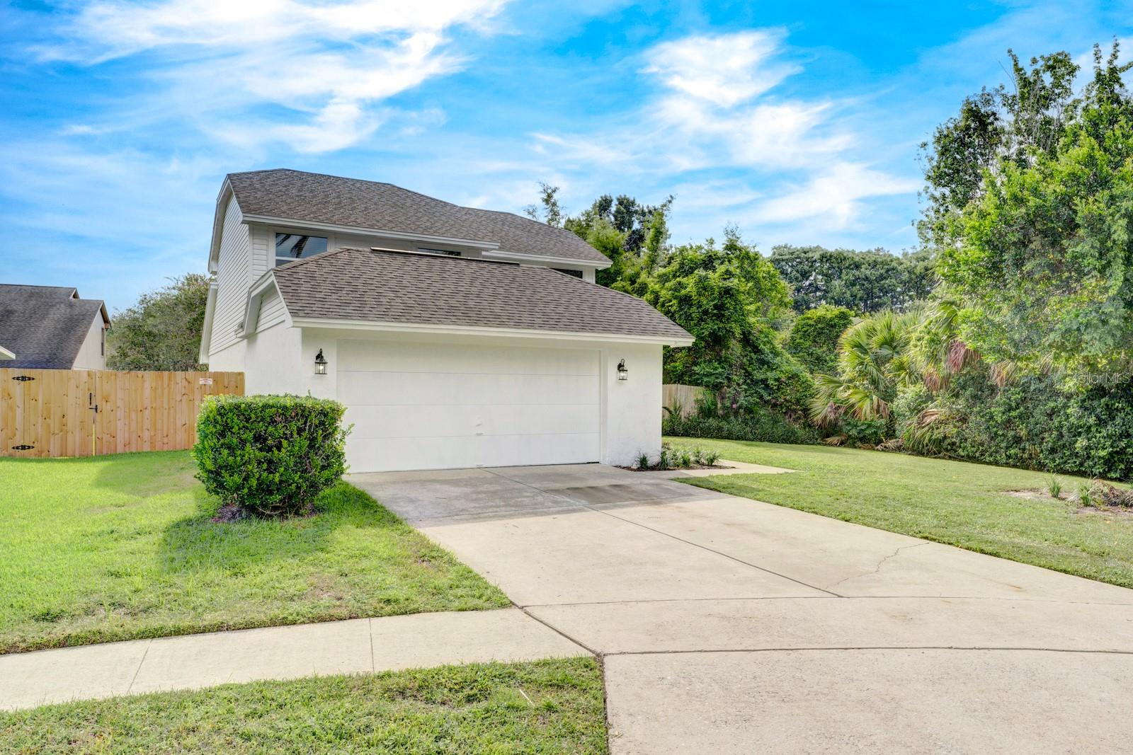 LAKEWOOD AT THE CROSSINGS UNIT 1 - Residential