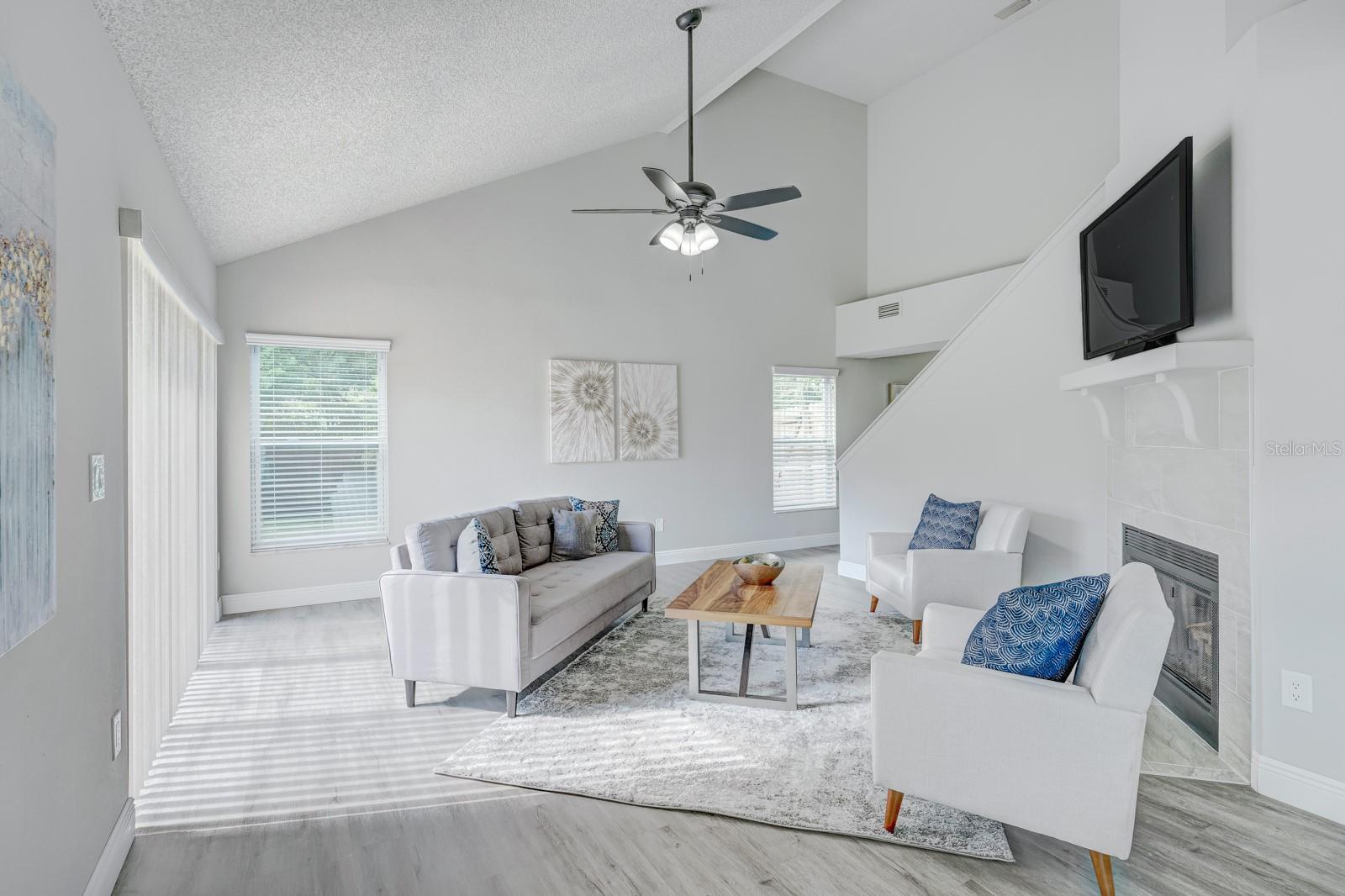 LAKEWOOD AT THE CROSSINGS UNIT 1 - Residential