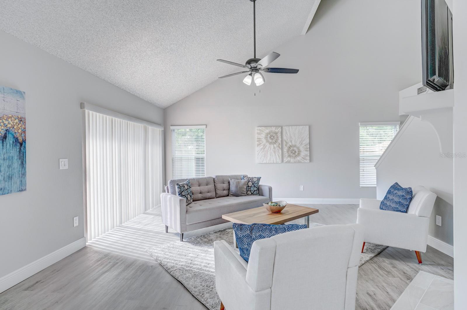 LAKEWOOD AT THE CROSSINGS UNIT 1 - Residential