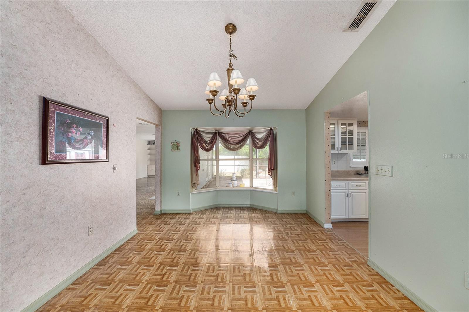 3009 AINSWORTH AVENUE