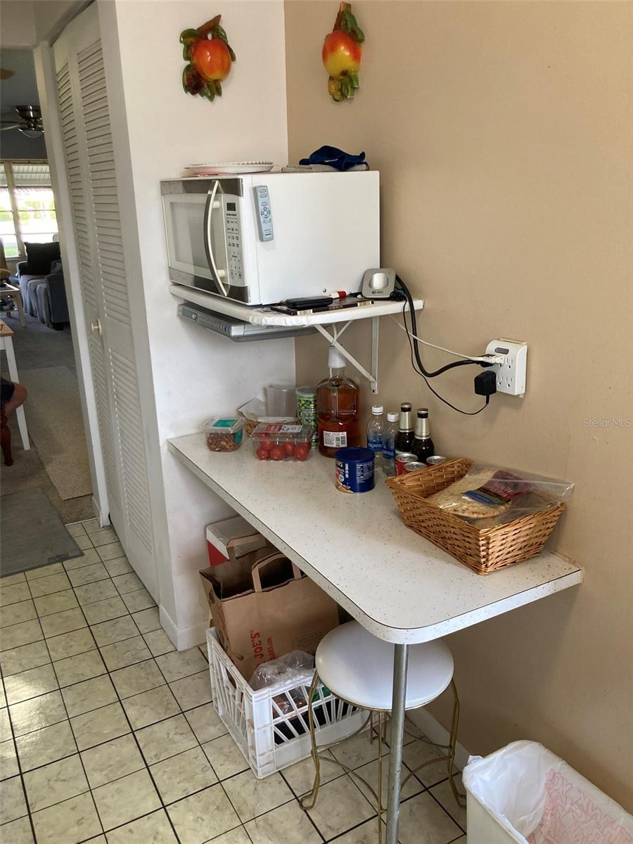 FIVE TOWNS OF ST PETE - Residential