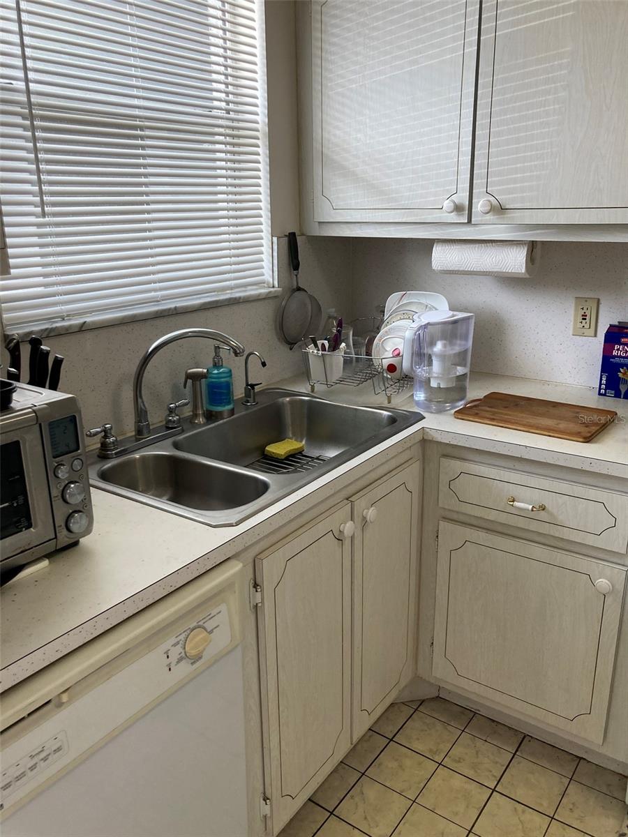 FIVE TOWNS OF ST PETE - Residential