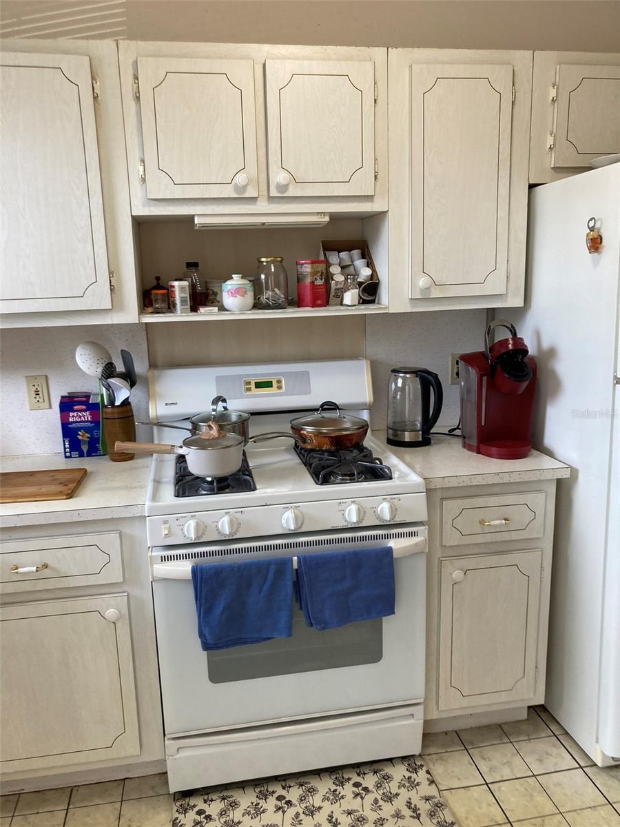 FIVE TOWNS OF ST PETE - Residential