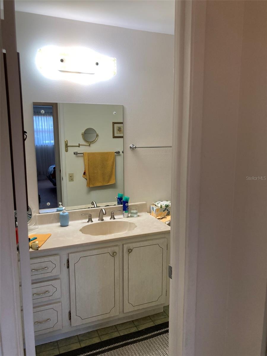 FIVE TOWNS OF ST PETE - Residential