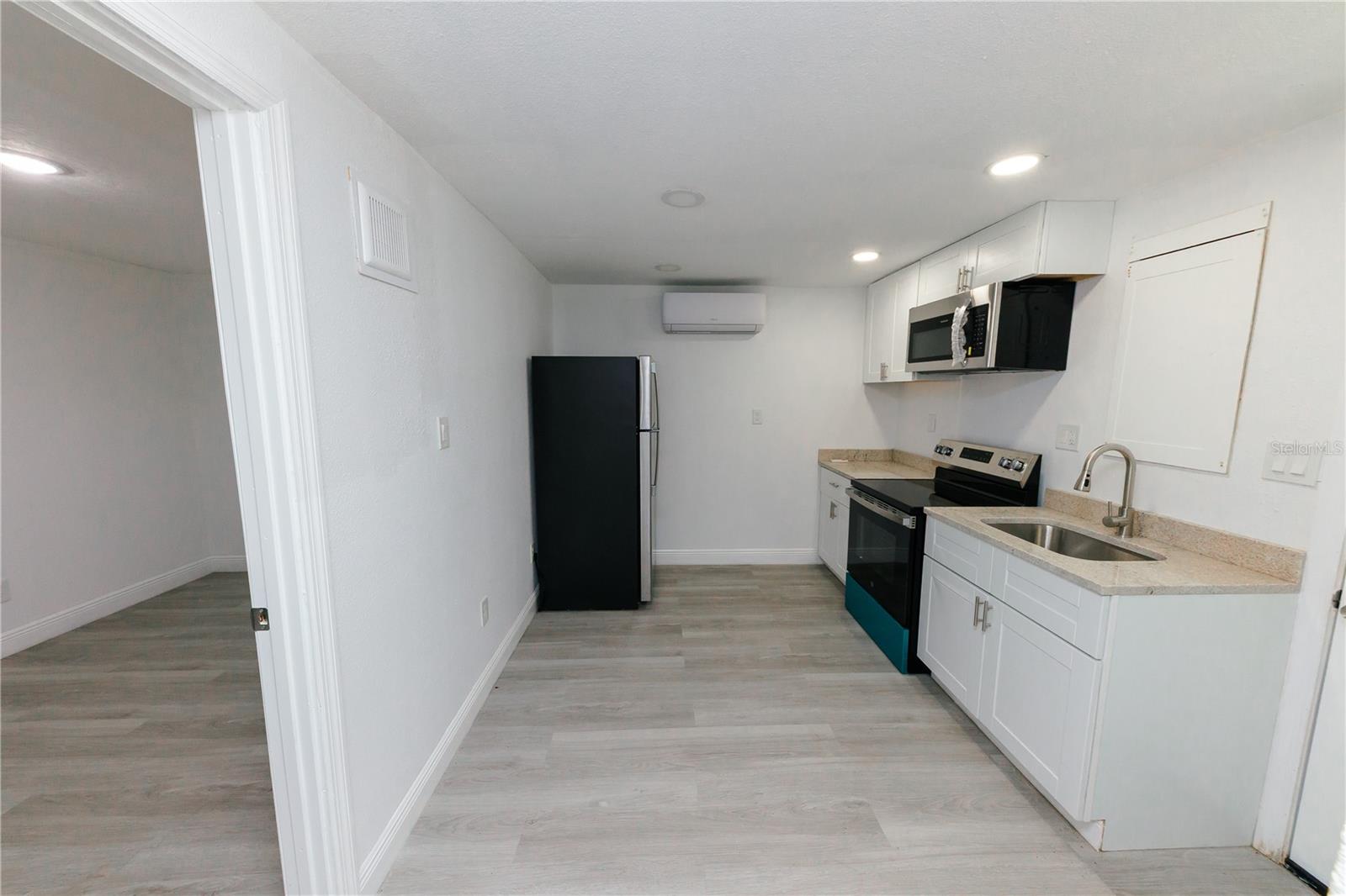 HOLIDAY LAKE ESTATES - Residential