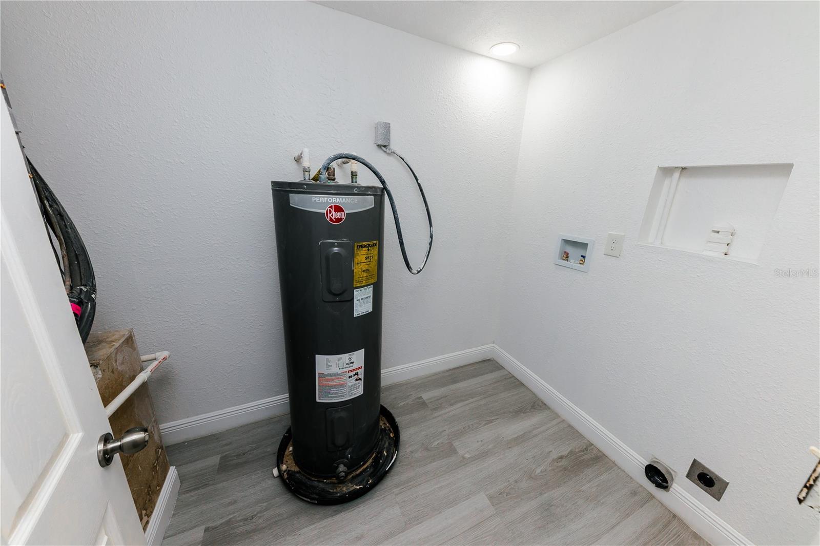 HOLIDAY LAKE ESTATES - Residential