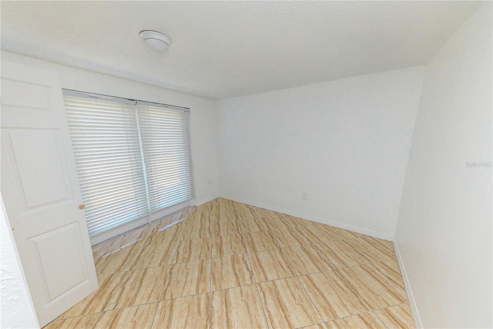 HOLIDAY LAKE ESTATES - Residential