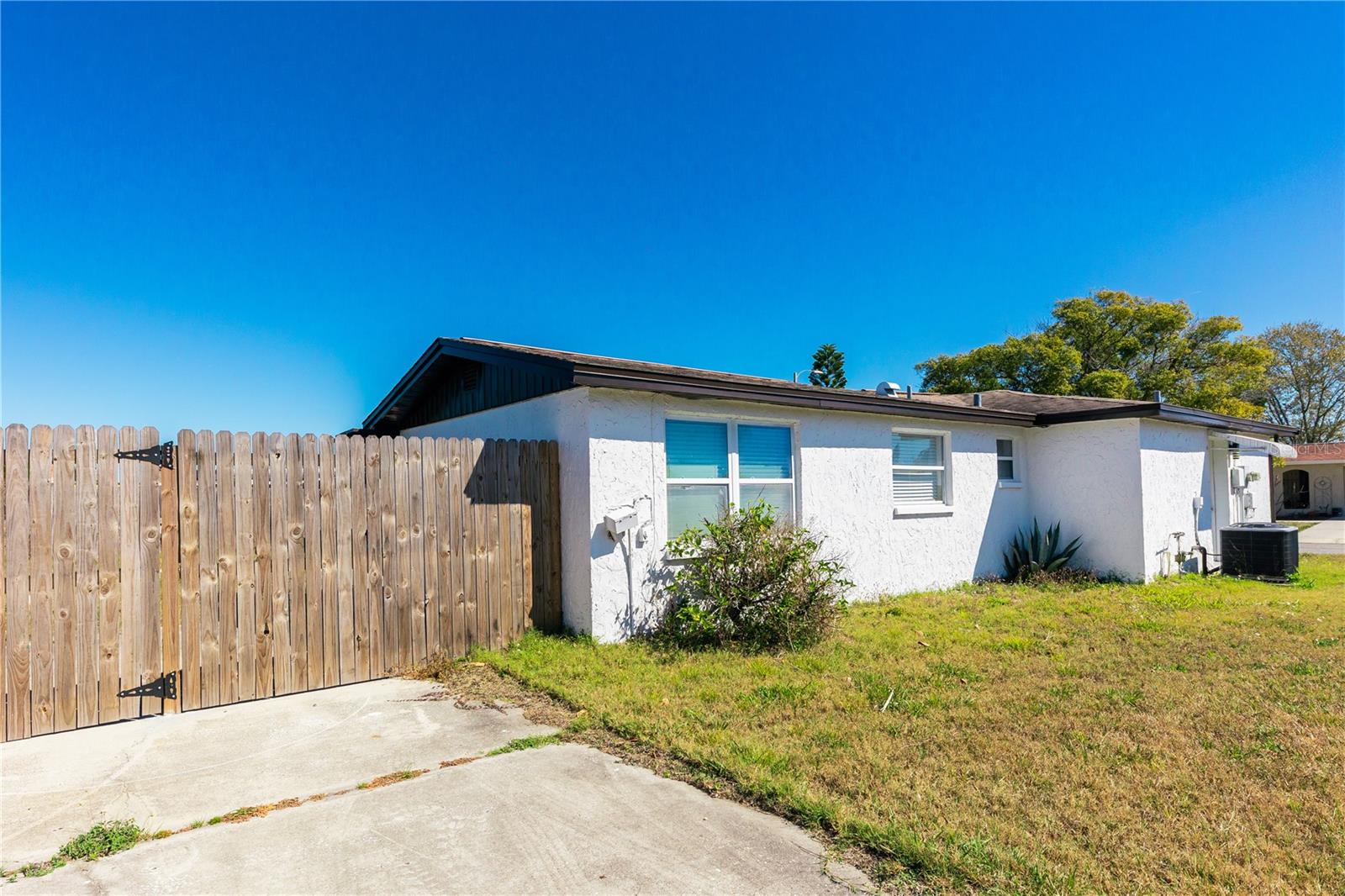 HOLIDAY LAKE ESTATES - Residential