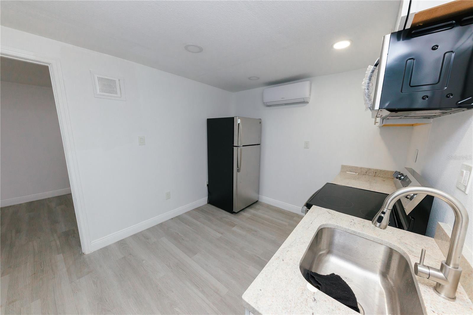 HOLIDAY LAKE ESTATES - Residential