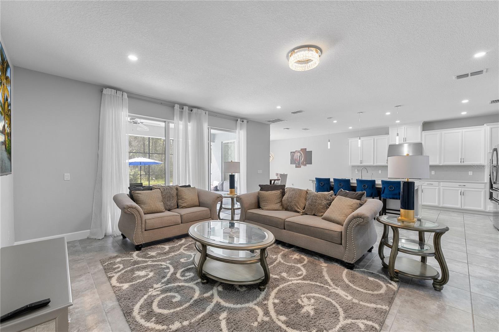 WOODLAND PARK PH 6 & 7 - Residential Lease