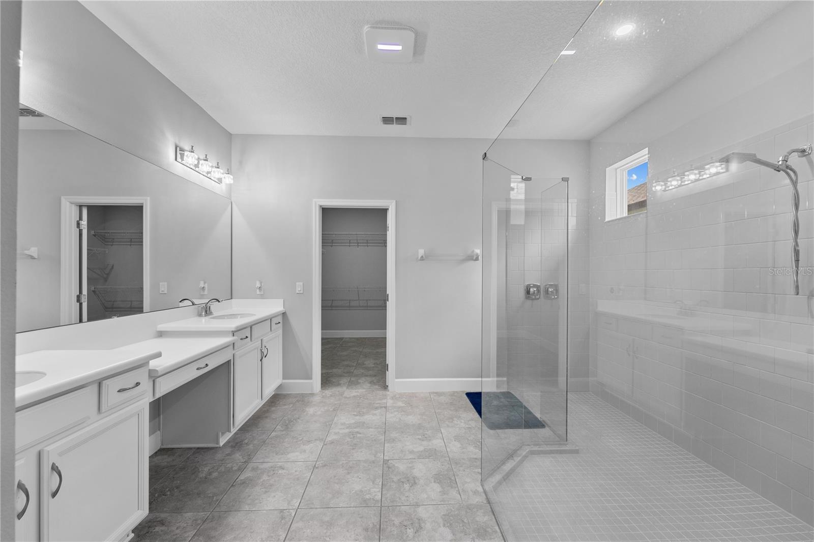 WOODLAND PARK PH 6 & 7 - Residential Lease