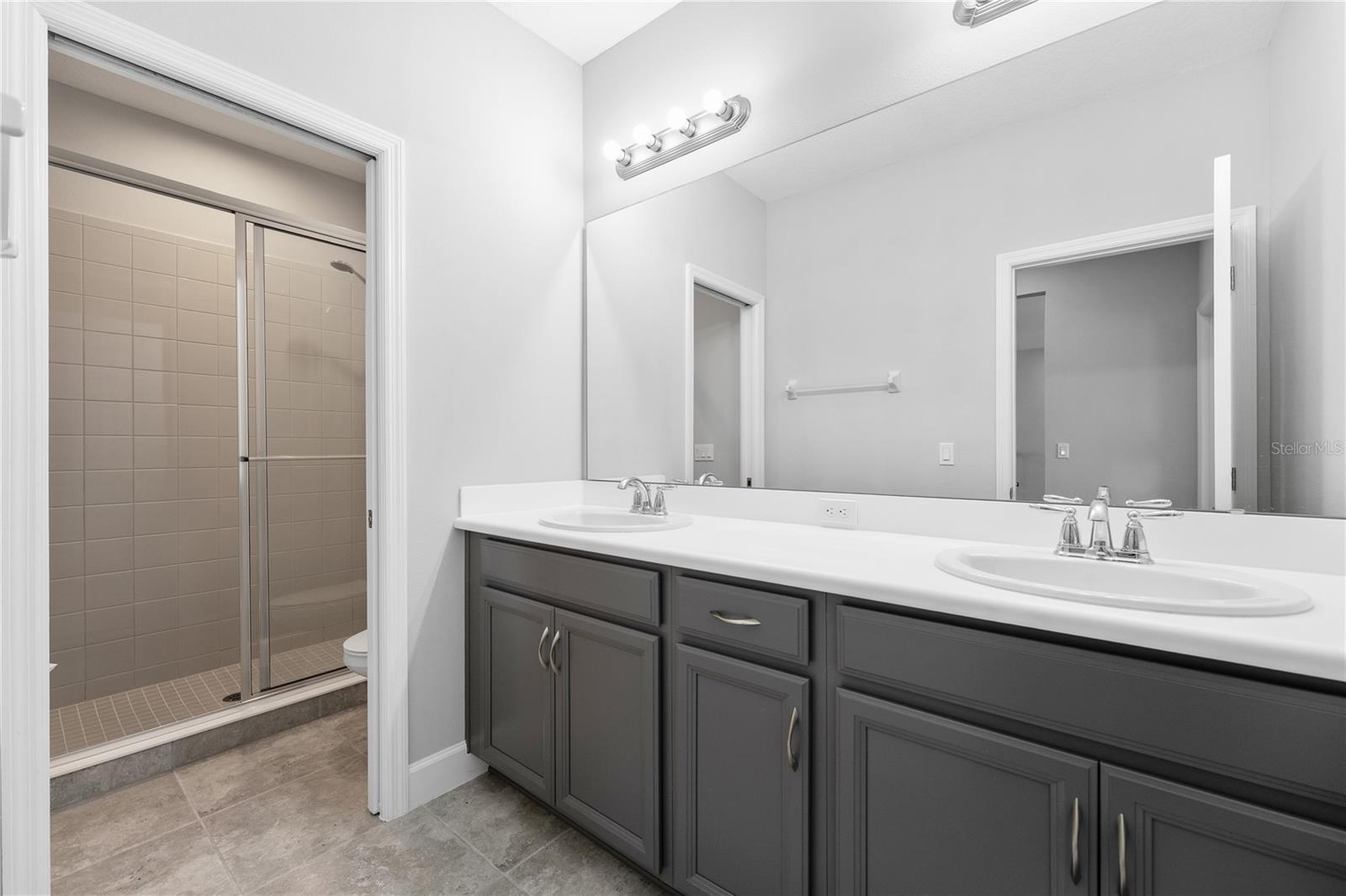 WOODLAND PARK PH 6 & 7 - Residential Lease