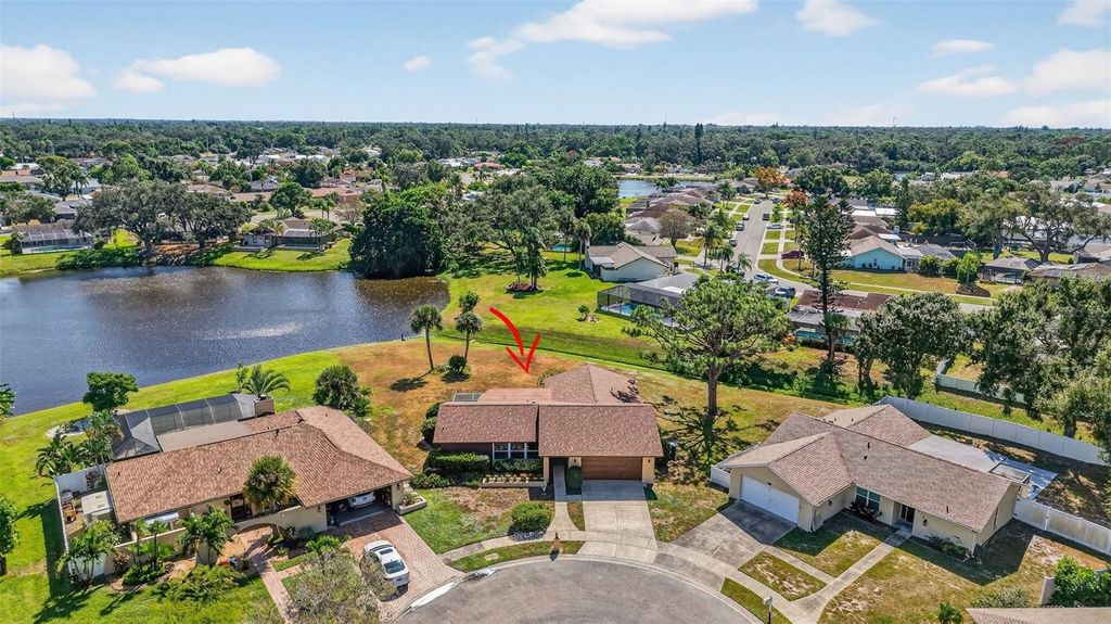 Photo of 1355 Kirkwood Lane, Sarasota, FL 34232 (MLS # A4669788)