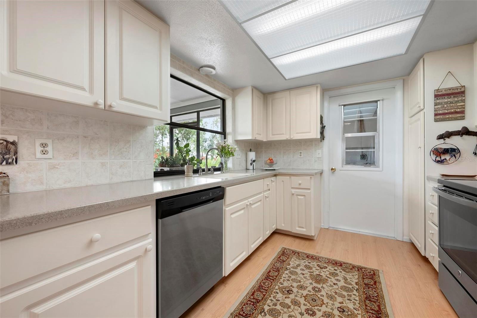 MYAKKA VALLEY RANCHES - Residential