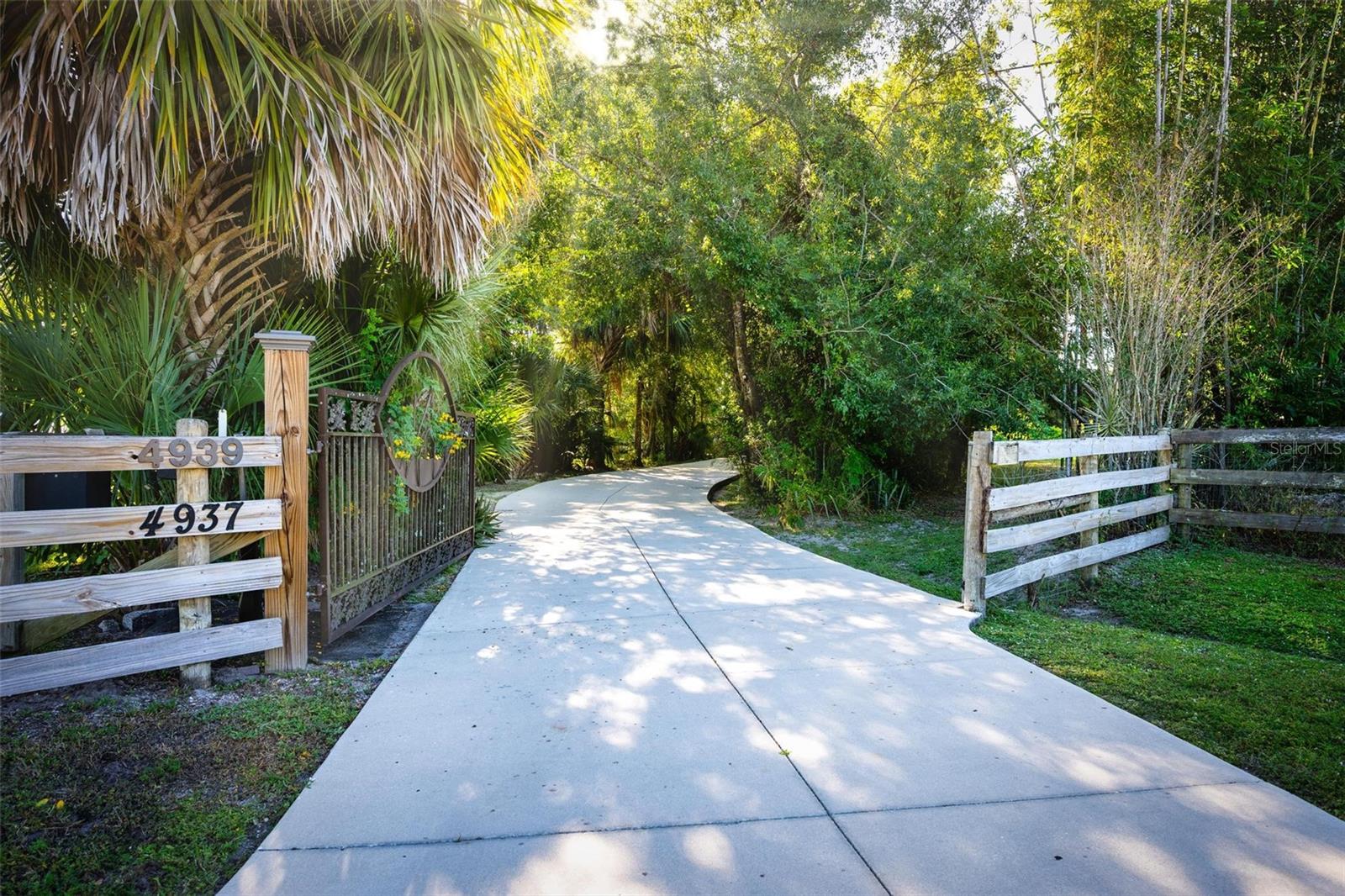 4939 MYAKKA VALLEY TRAIL