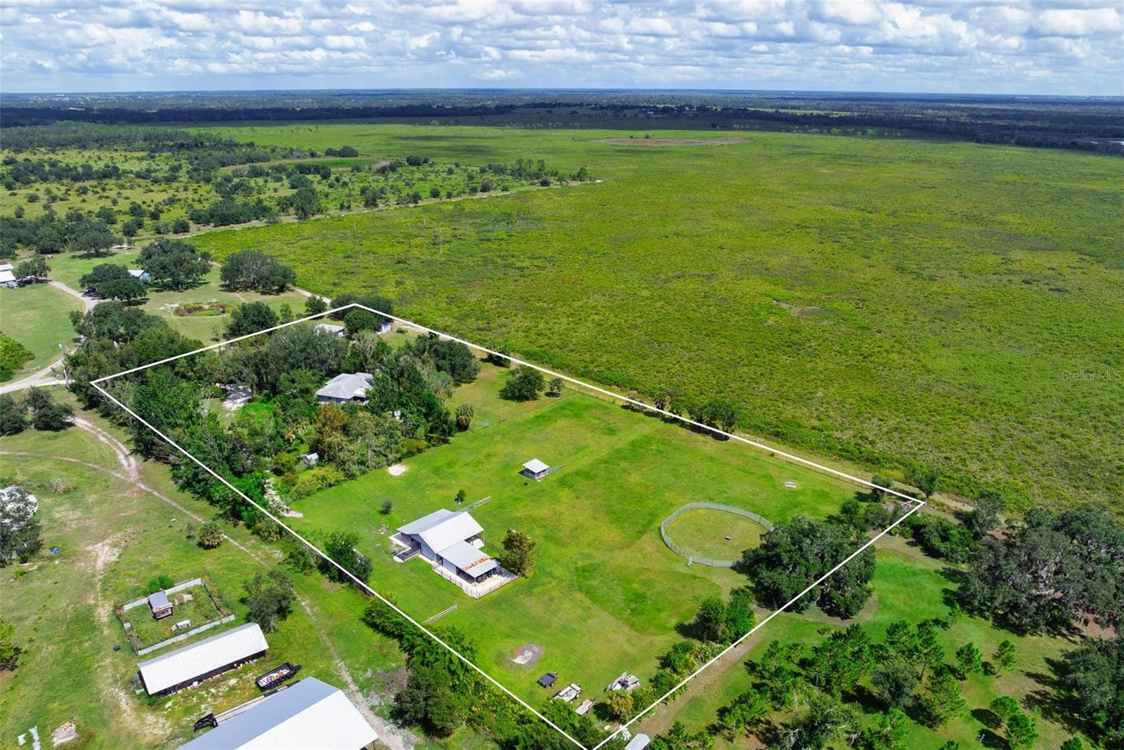 MYAKKA VALLEY RANCHES - Residential