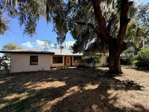 Photo of 30 Placid Oaks Drive, Lake Placid, FL 33852 (MLS # TB8479895)