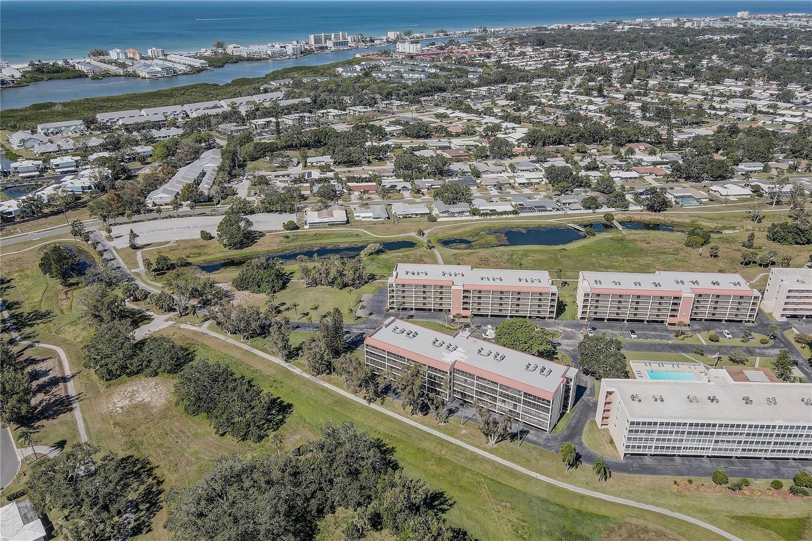 HARBOR GREENS AT YACHT CLUB ESTATES - Residential