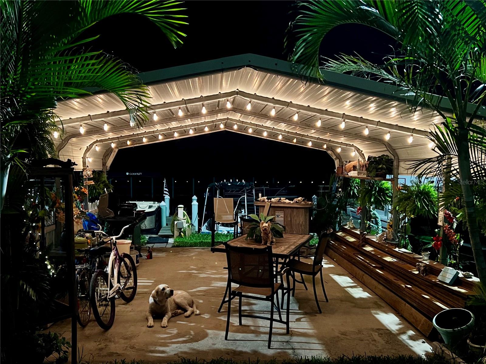 EAST TERRA CEIA - Land